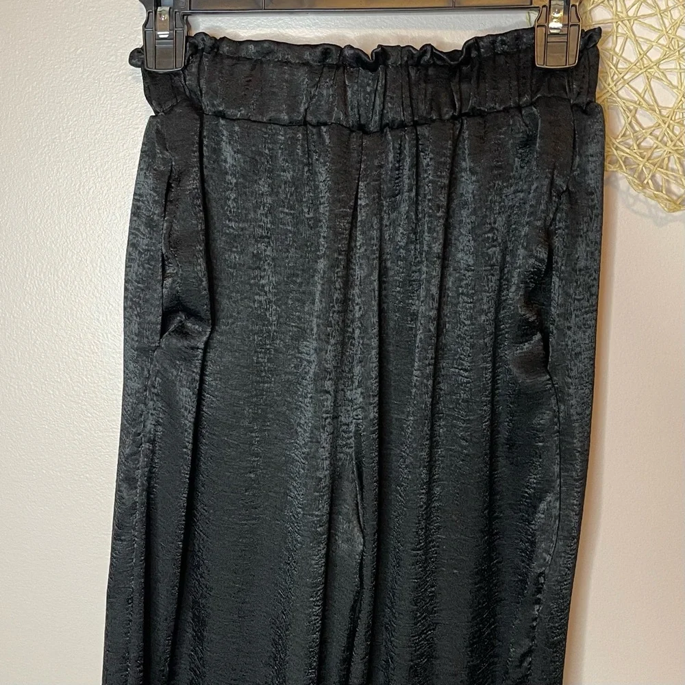 AE Studio High Waist Wide Leg Pants (Black) - XS
